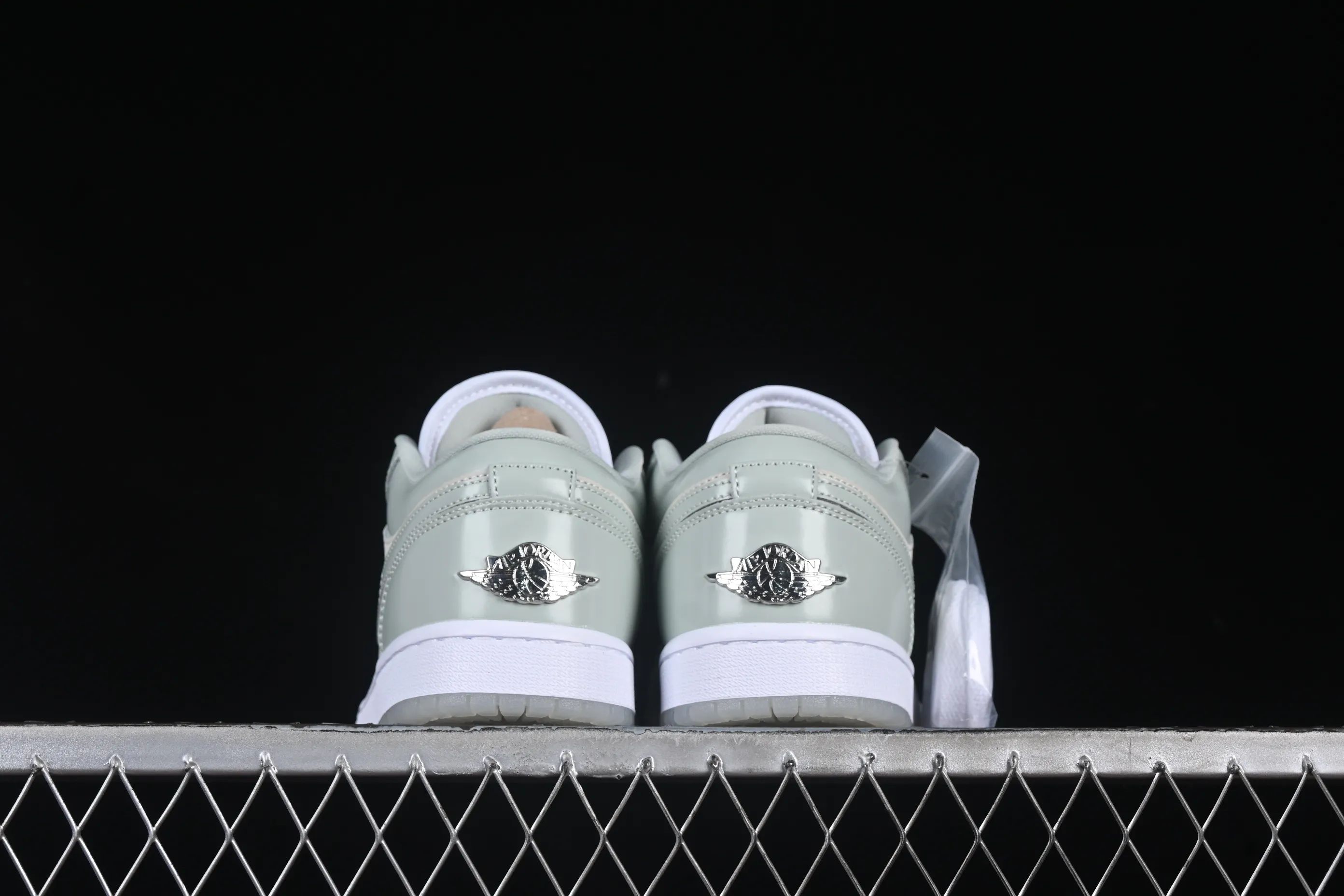All categories Air Jordan Jordan series basketball shoes Air Jordan 1 Low Air Jordan 1 Low AJ1 Joe 1 amber green low-top cultural and casual sneakers HF4078-100